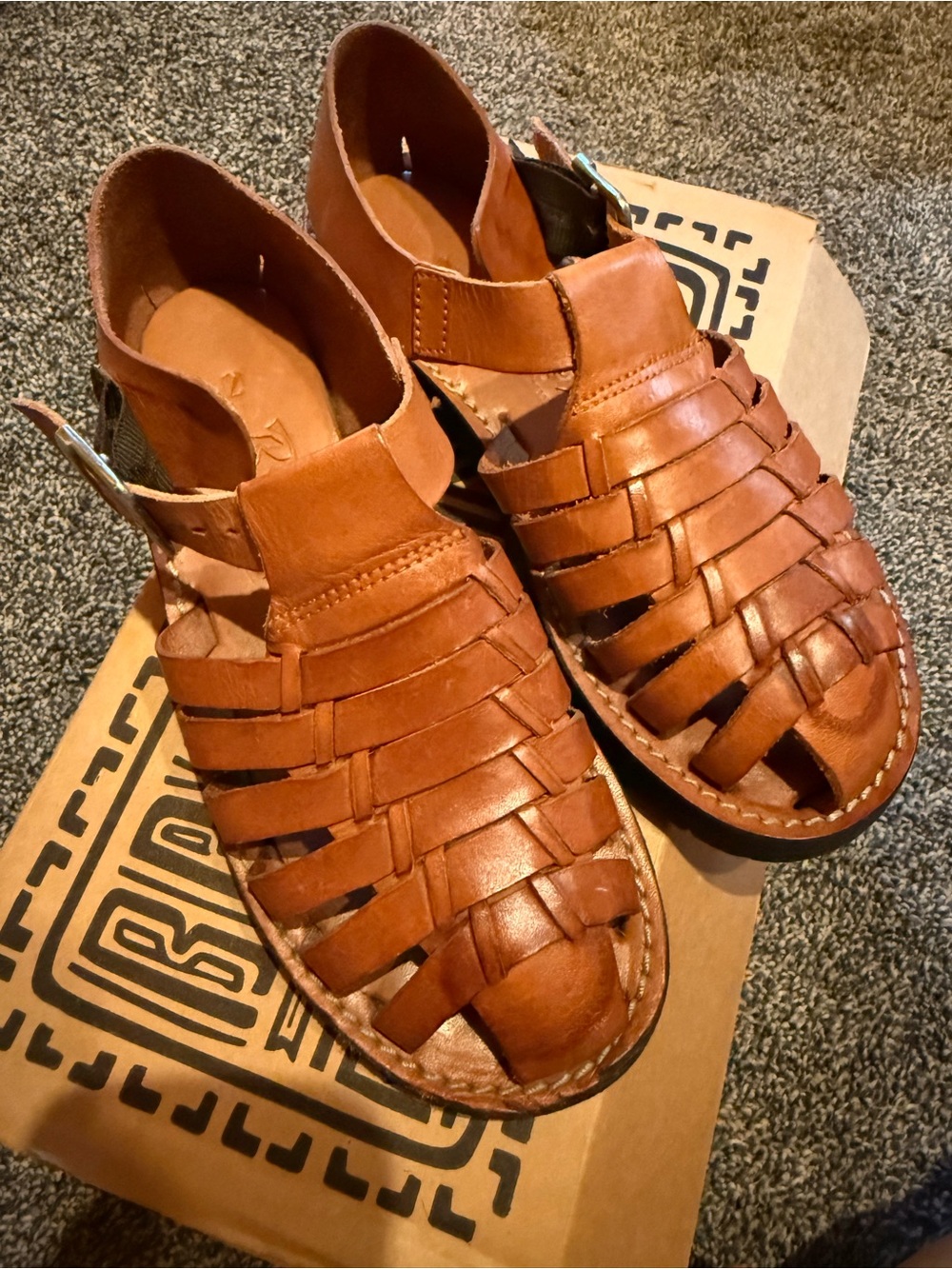 Brand x by Bucate Plata W Fisherman Sandal - Women's Sandal - size 7 NWT